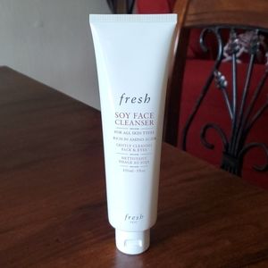 Fresh Soy Face Cleanser